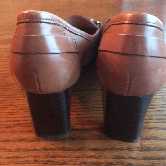 Salvatore Ferragamo horsebit mid brown leather block heeled loafers EUC - Picture 3 of 10